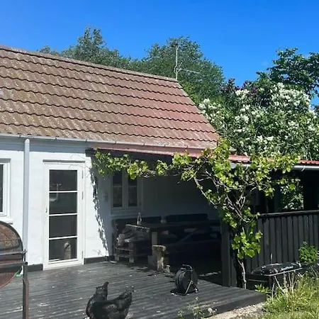 Idyllisk Og Frodigt Landsted * Lundby Stationsby